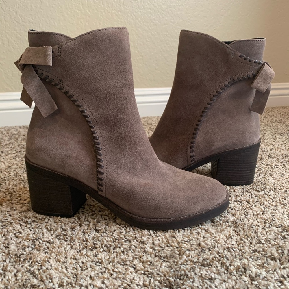 Women’s UGG Booties in Taupe size 10
